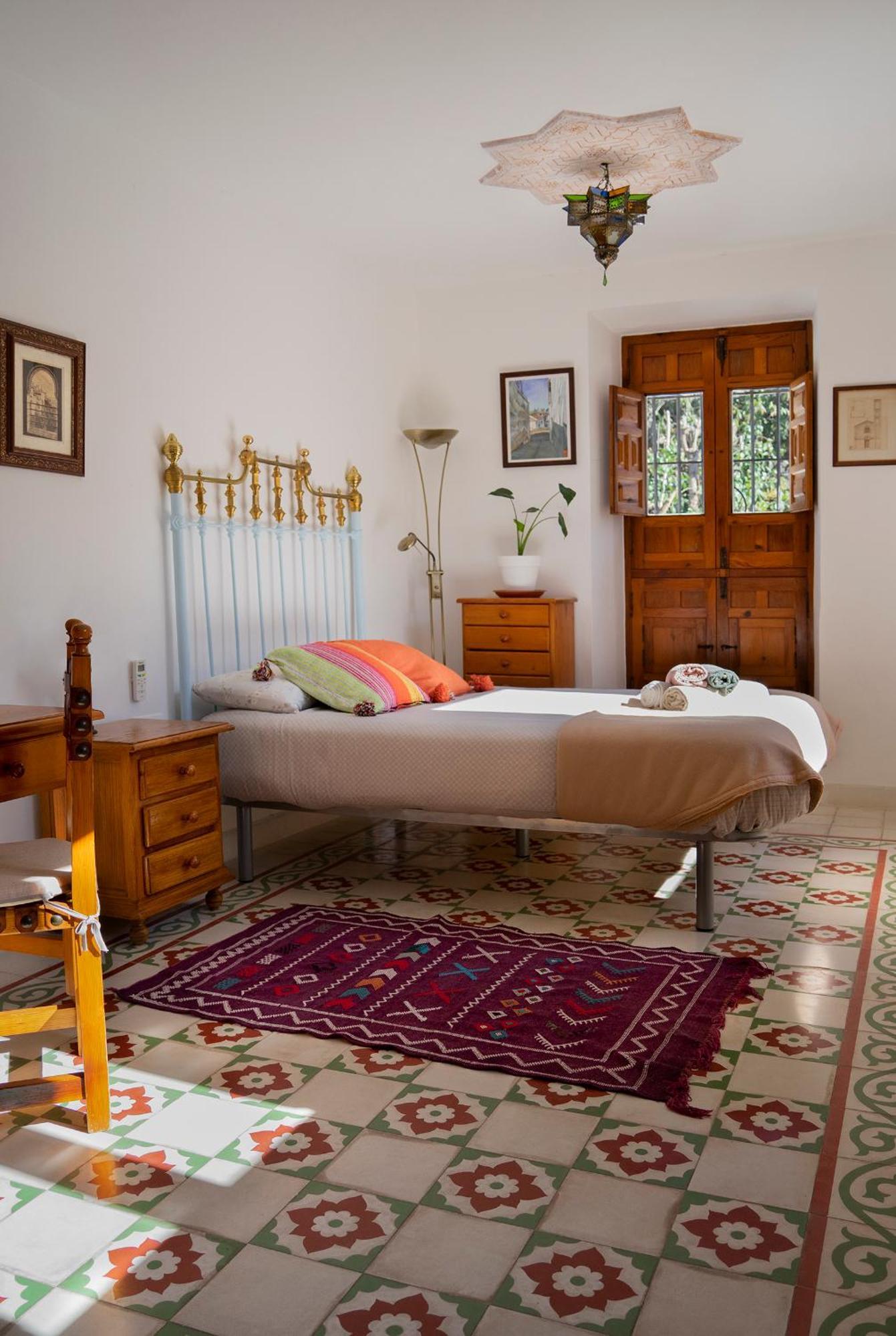 Oripando Private Rooms Granada Exterior photo